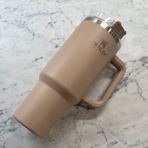 Stanley Adventure Quencher Travel Tumbler | 40 OZ